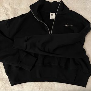 Black Nike crop top
